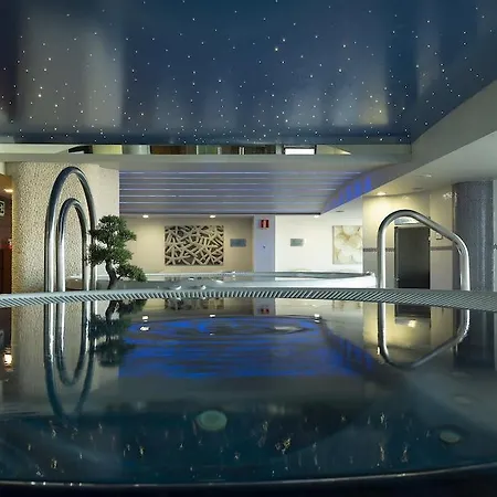 & Real Ciudad De Hotel 4*