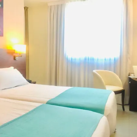 Hotel & Real Ciudad De 4*