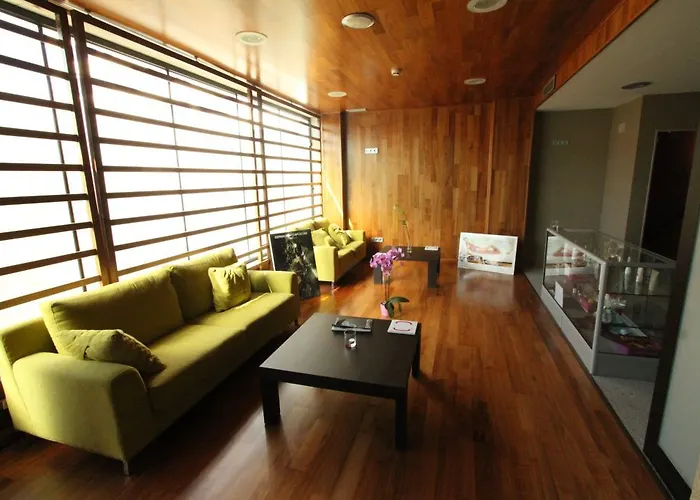 Hotel & Real Ciudad De Saragozza