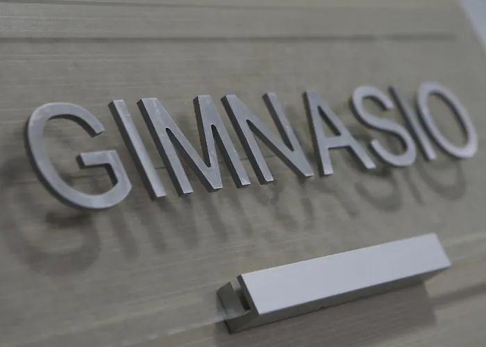 Hotel & Real Ciudad De Saragozza